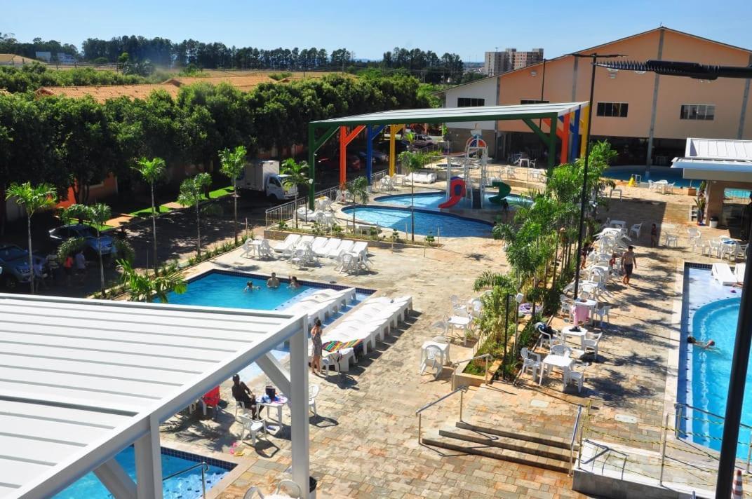 Cd Diroma Fiori Apartment Caldas Novas Bagian luar foto